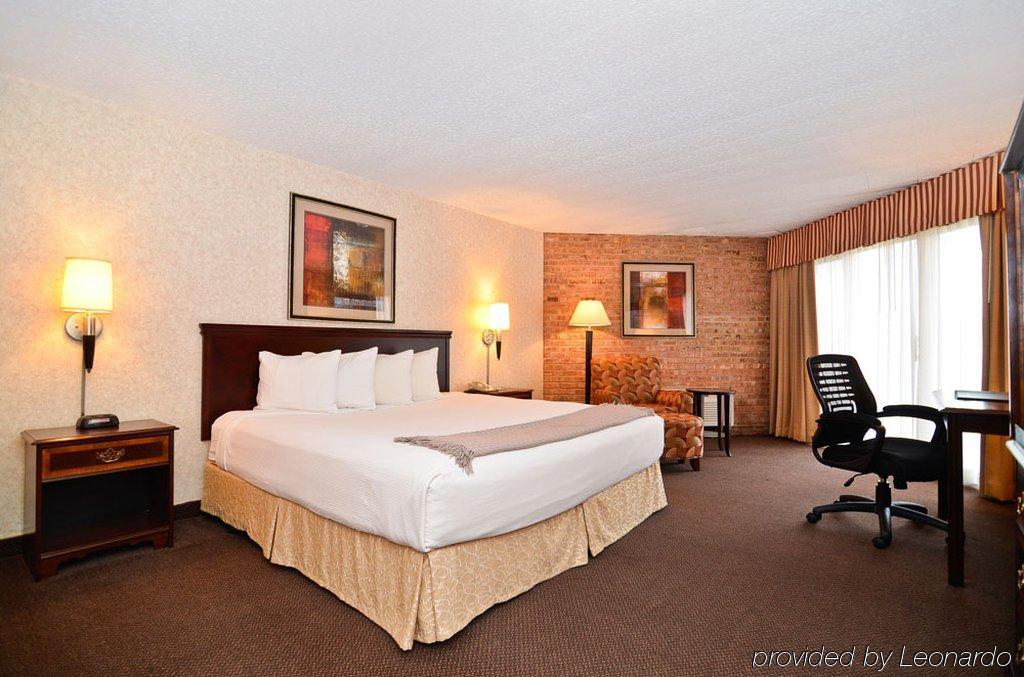Clock Tower Resort And Conference Center - Rockford Quarto foto