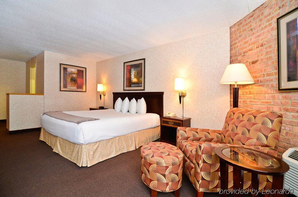 Clock Tower Resort And Conference Center - Rockford Quarto foto