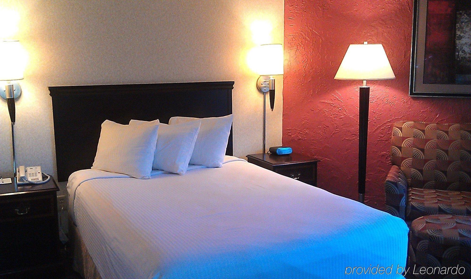 Clock Tower Resort And Conference Center - Rockford Quarto foto